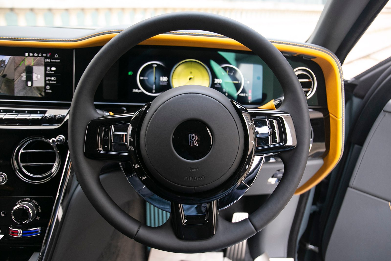 Rolls Royce Cullinan II