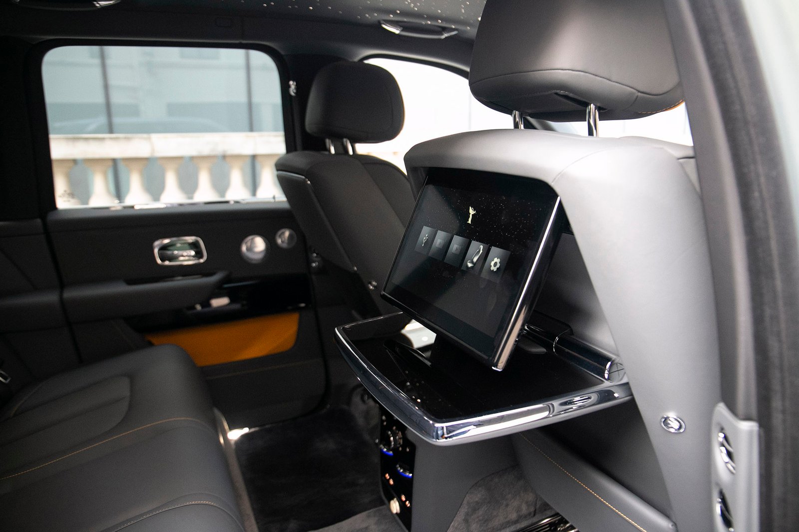 Rolls Royce Cullinan II