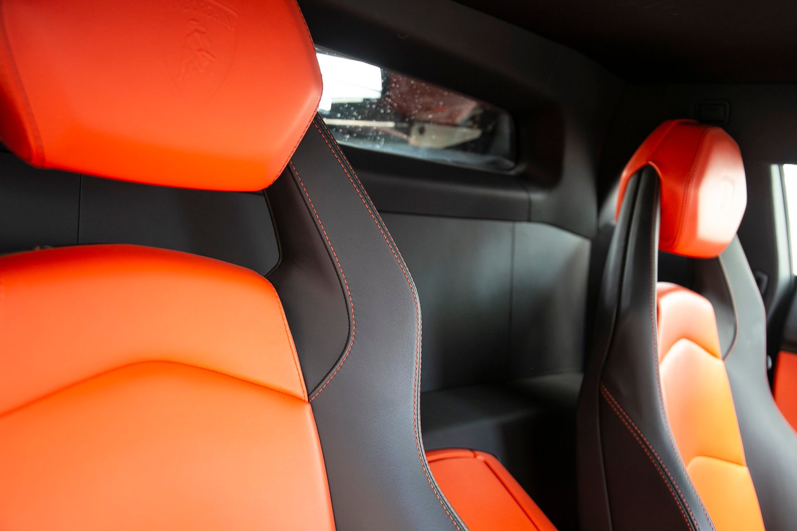 Lamborghini Aventador LP700-4