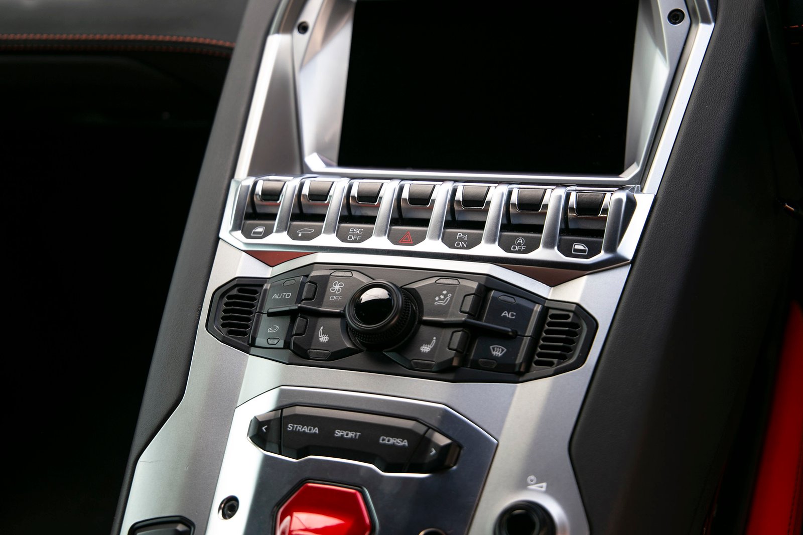 Lamborghini Aventador LP700-4