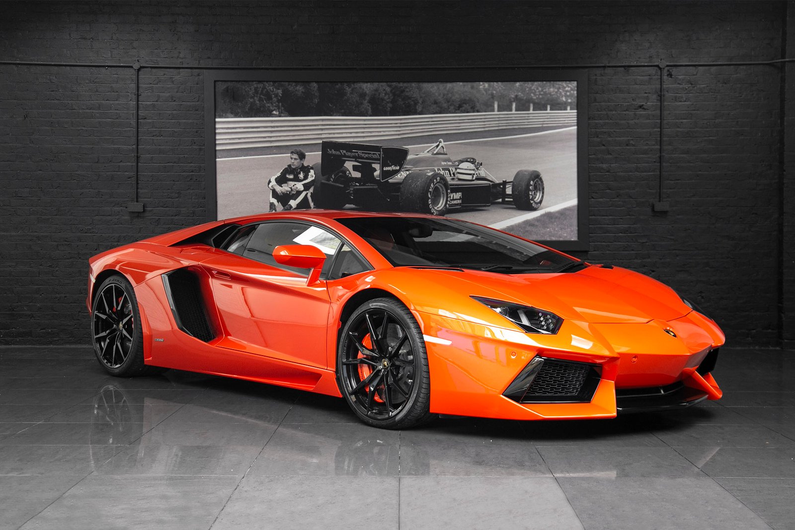 Lamborghini Aventador LP700-4