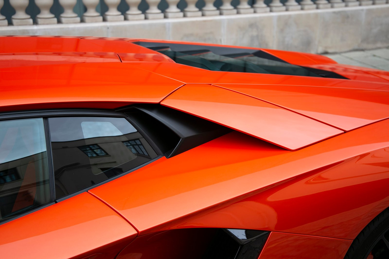 Lamborghini Aventador LP700-4