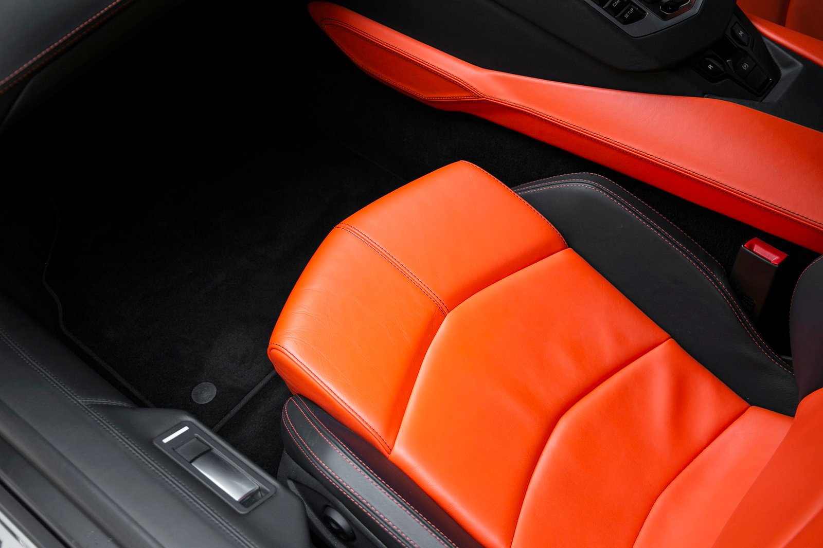 Lamborghini Aventador LP700-4