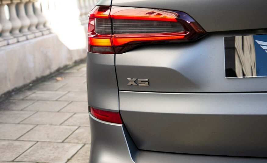 BMW X5 M50d