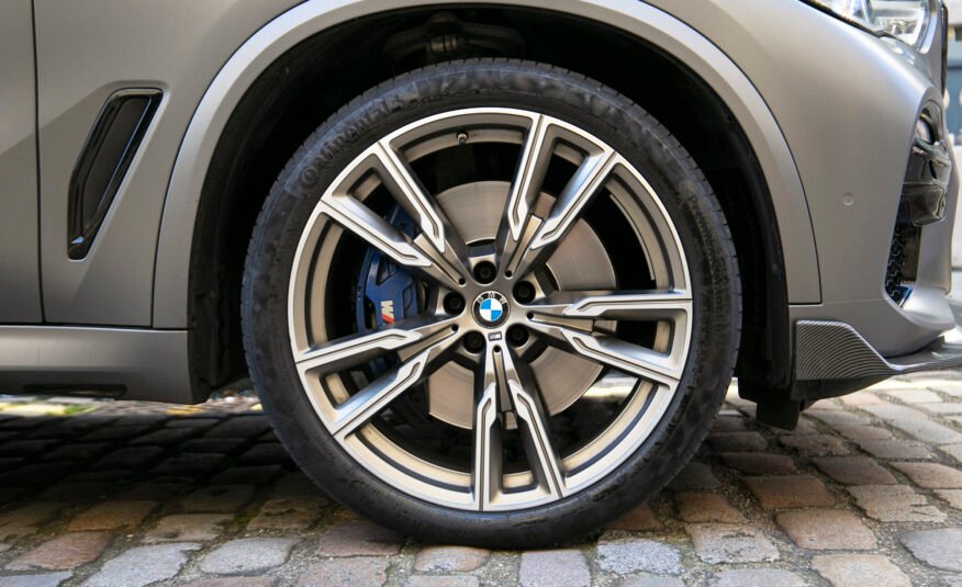 BMW X5 M50d