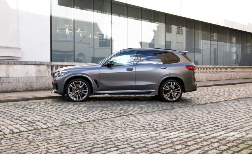 BMW X5 M50d