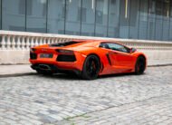 Lamborghini Aventador LP700-4