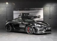 Porsche 718 Cayman GT4