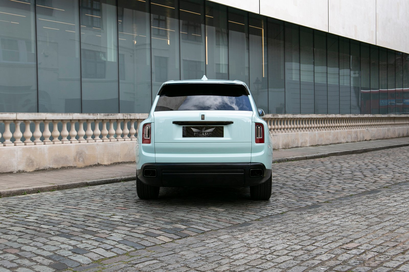 Rolls Royce Cullinan Black Badge