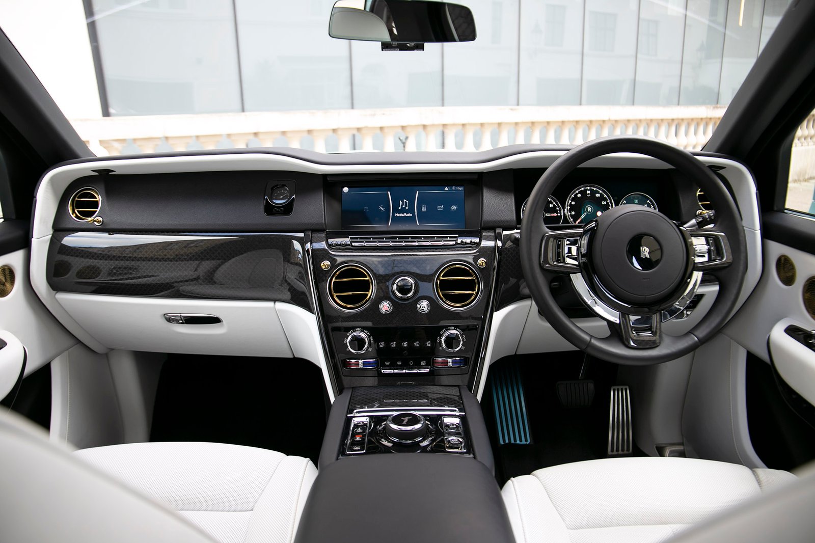 Rolls Royce Cullinan Black Badge