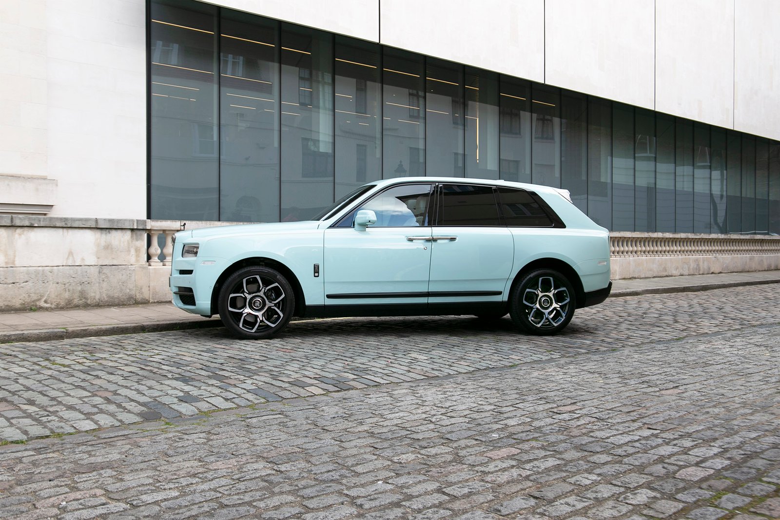 Rolls Royce Cullinan Black Badge