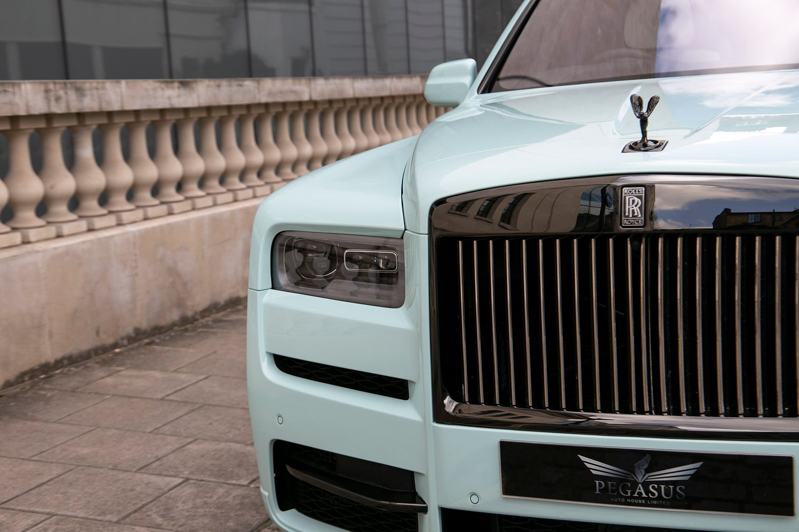 Rolls Royce Cullinan Black Badge