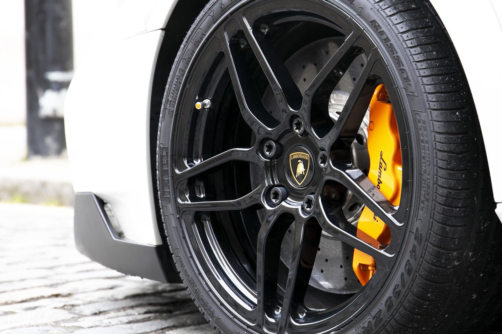 Lamborghini Murcielago LP670-4 SV