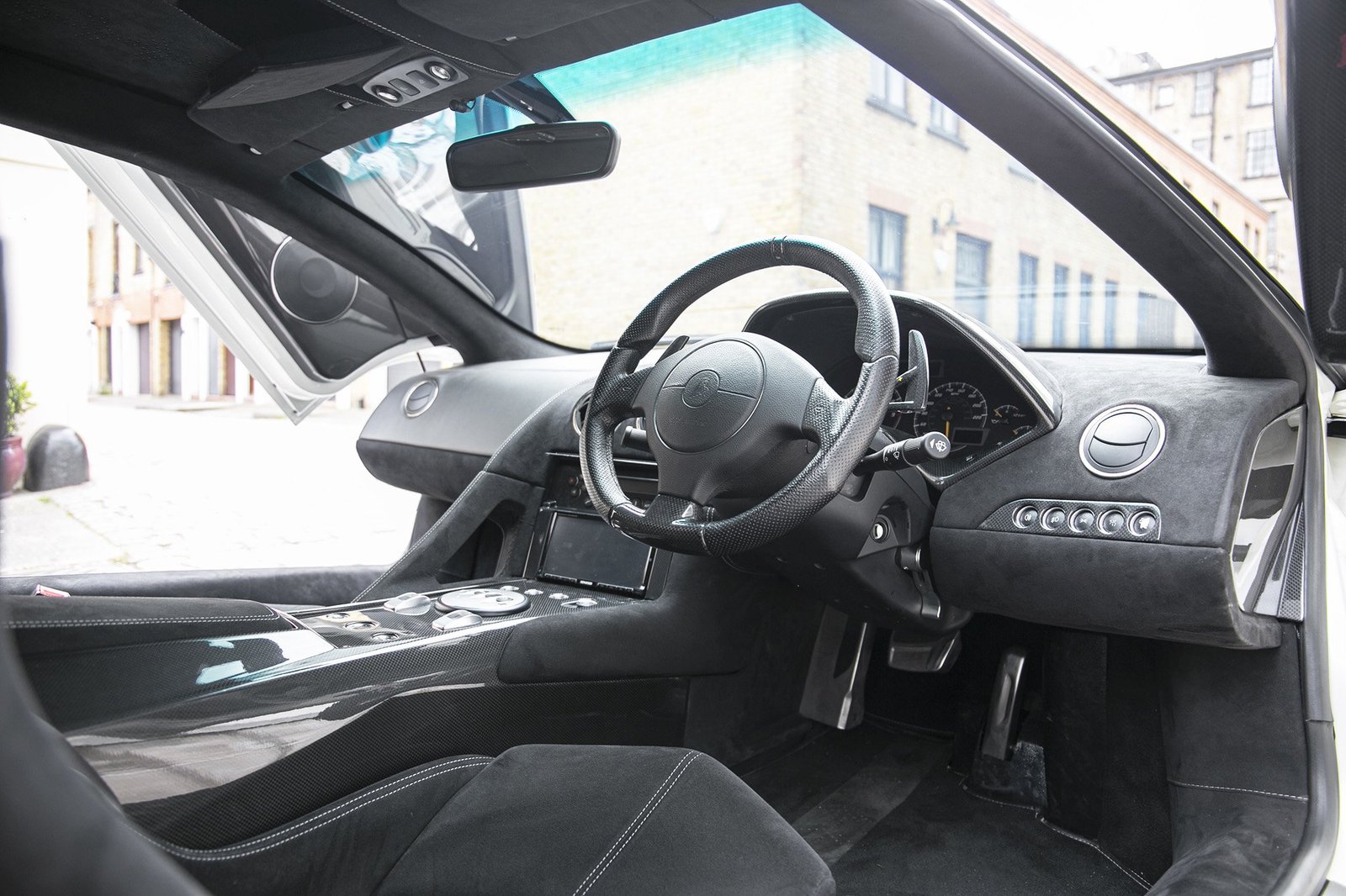 Lamborghini Murcielago LP670-4 SV