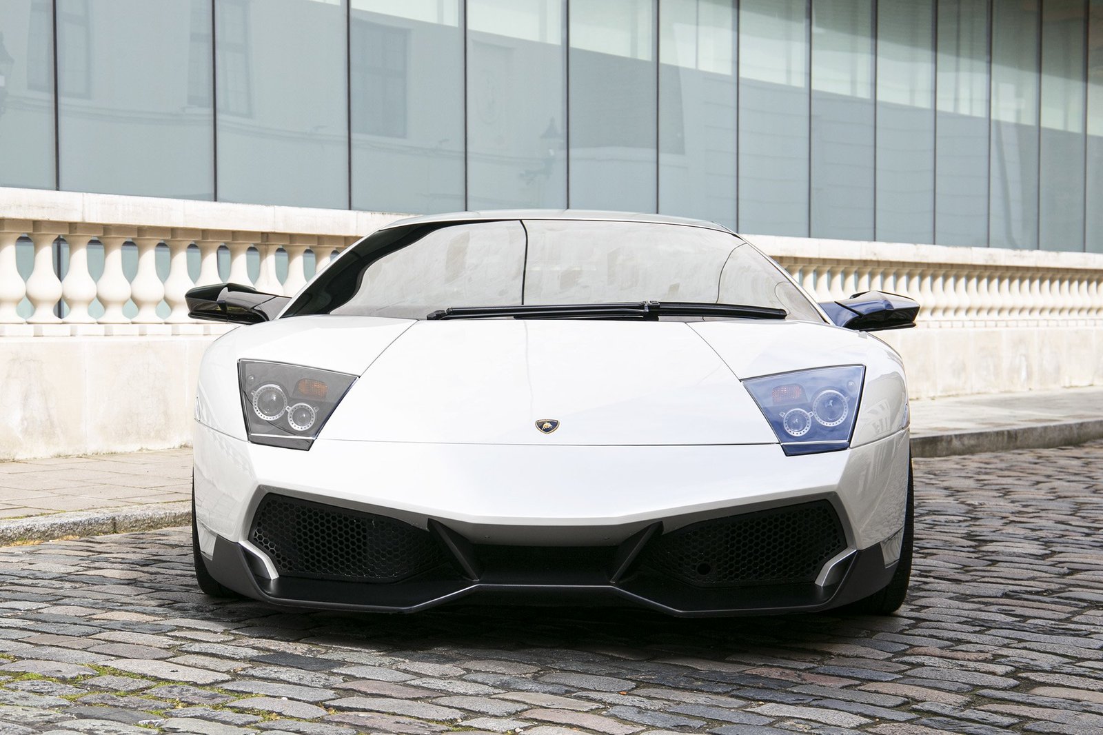 Lamborghini Murcielago LP670-4 SV