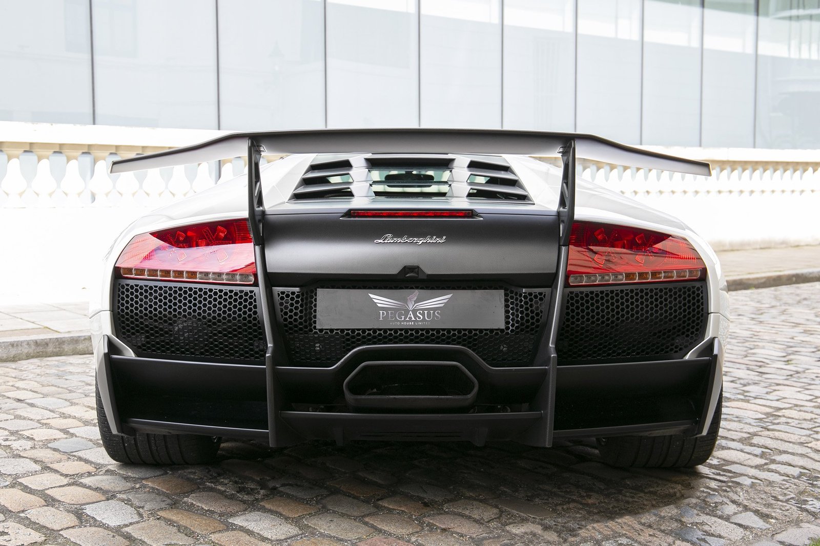 Lamborghini Murcielago LP670-4 SV