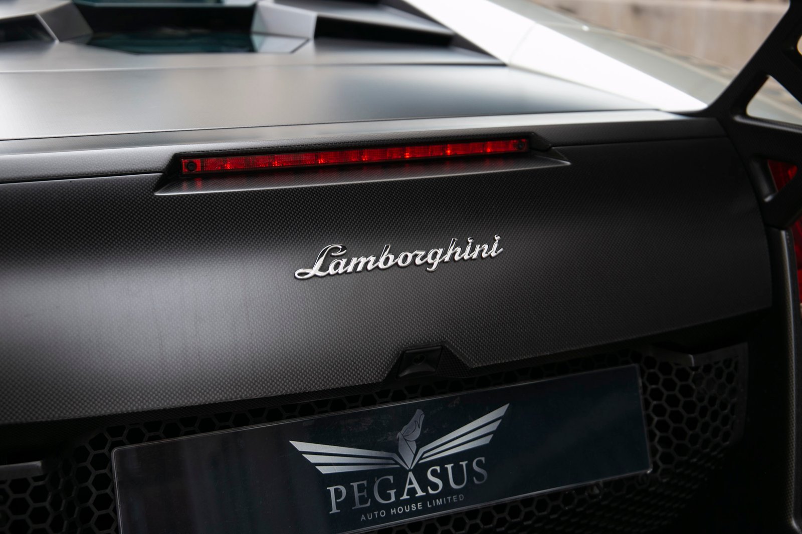 Lamborghini Murcielago LP670-4 SV