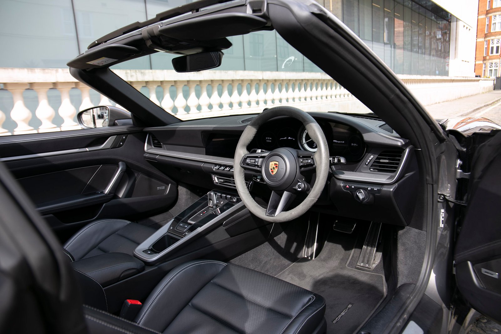 Porsche 992 911 Targa 4S