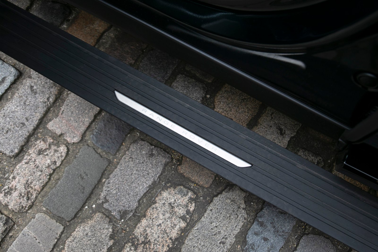 Land Rover Range Rover P615 SV