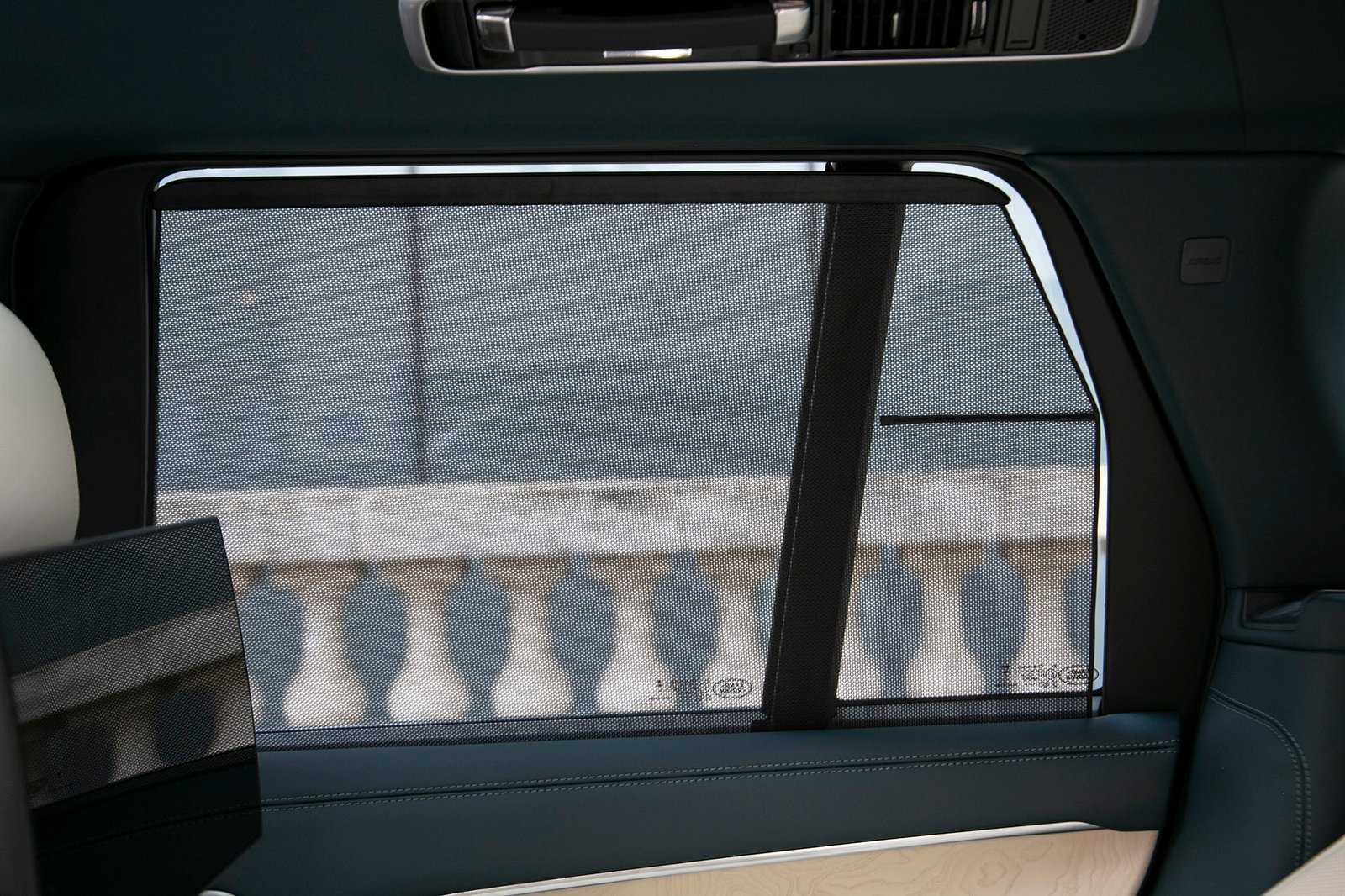 Land Rover Range Rover P615 SV