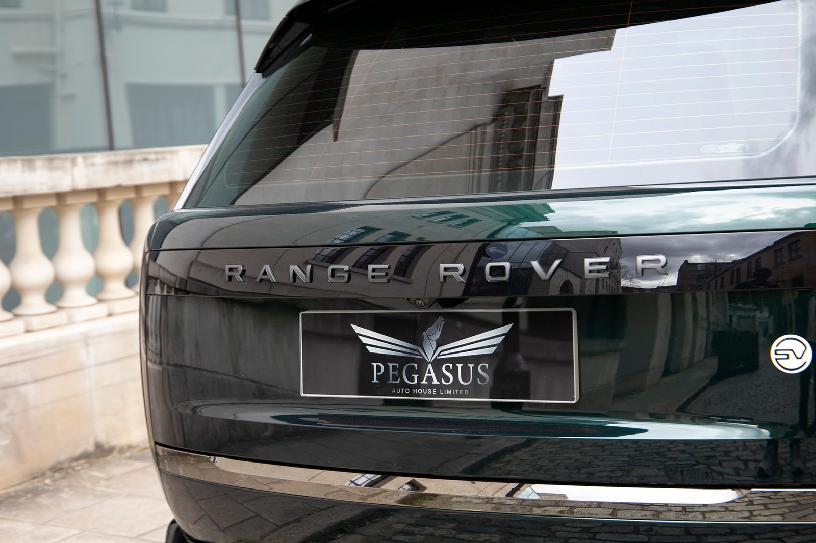 Land Rover Range Rover P615 SV