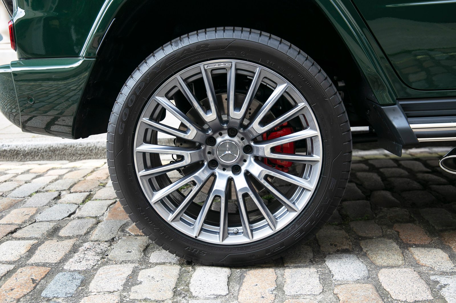 Mercedes – Benz G63 AMG